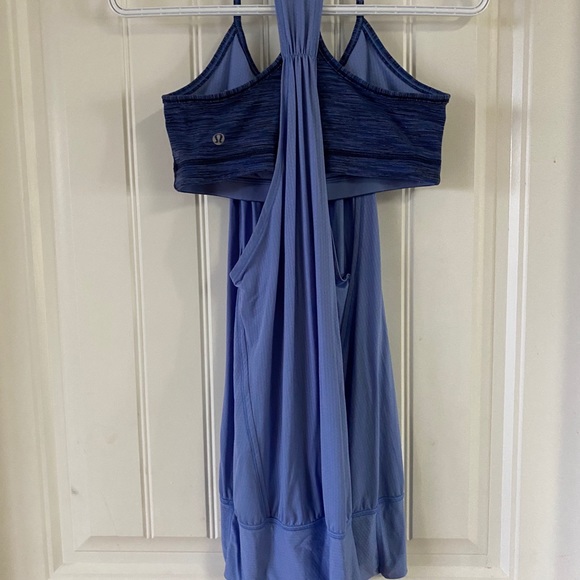 Lululemon workout top - Picture 3 of 6